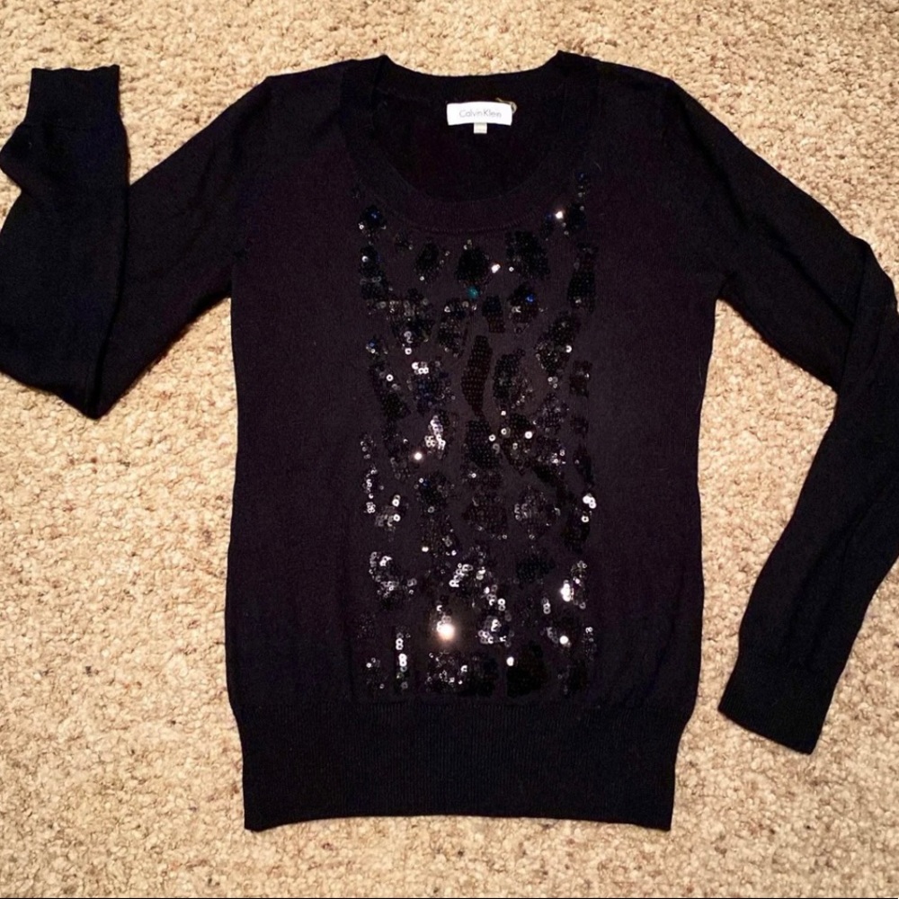 Women’s sweater